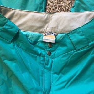 Columbia women’s ski pants